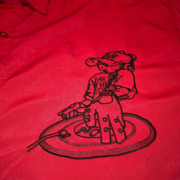 VTG HIP HOP 90s SHIRT SZ 2XL EAR TO THE STREETS BREAK DANCING RED HOMBRE MENS - Picture 3 of 6